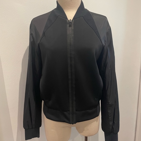 Wind breaker/ Varsity style jacket - Picture 2 of 2